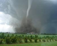 Wild weather tears across US after deadly weekend storms