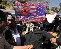 Afghans torch Obama effigy over 'Koran abuse' claims