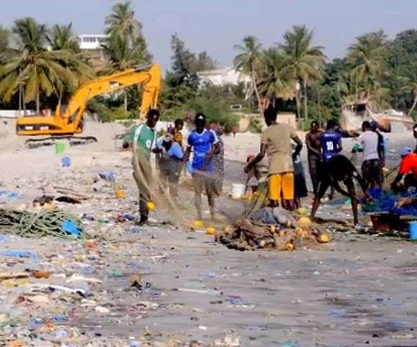 Nigeria's polluted economic hub Lagos bans styrofoam, plastics