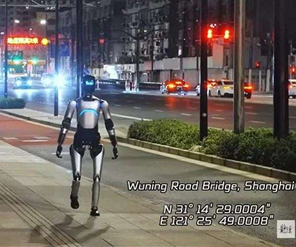 Chinese humanoid robot's three-day walk sets world record