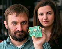 Two radio signals, one chip, open a new world for wireless communication