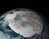 Antarctic ice sheet is result of CO2 decrease, not continental breakup
