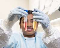Toward an HIV cure: Pitt team develops test to detect hidden virus