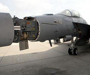 Raytheon awarded contract for F-15C AESA radars