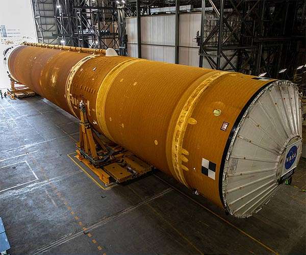 Jacobs and NASA begin processing of SLS Core Stage at Cape