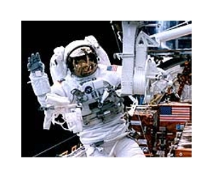 Astronauts in microgravity face risk of accelerated biological aging