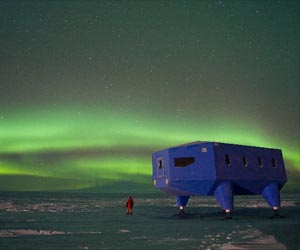 New Research Settles Years Debate Over Diffuse Aurora