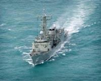 Australia rescues 13 shipwrecked Iranians off Pakistan