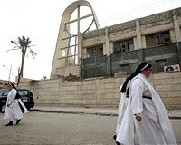 Iraqi bishop laments 'too late' response to IS threat