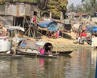 Bangladesh's river gypsies forced onto dry land