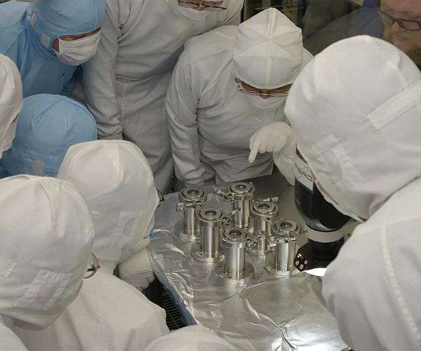 NASA and JAXA exchange asteroid samples