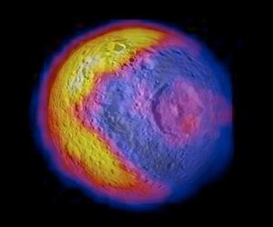 1980s Video Icon Glows On Saturn Moon