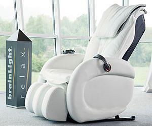 Enjoying massage of the future at the world's top IT fair
