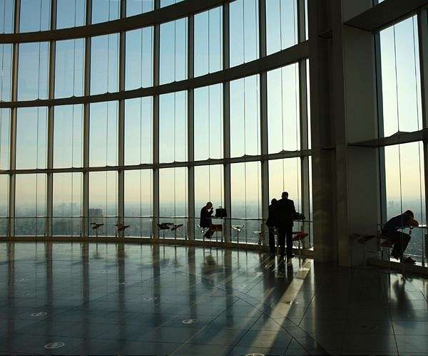 Transparent solar panels for windows hit record 8% efficiency