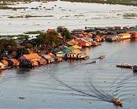 Cambodia's floating villages face uncertain future