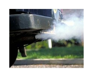 Canada orders automakers to halve emissions