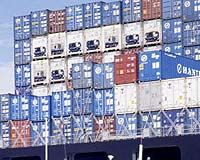 Russian guards fired on stricken ship: prosecutors