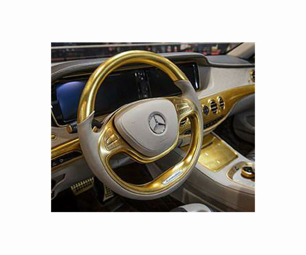 Mercedes reports profit plunge on China woes