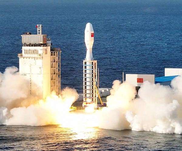 Smart Dragon 3 rocket makes maiden flight