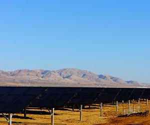 Mideast looks at $50B to spend on solar power by 2020