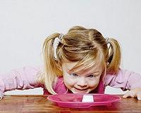 A long childhood feeds the hungry human brain