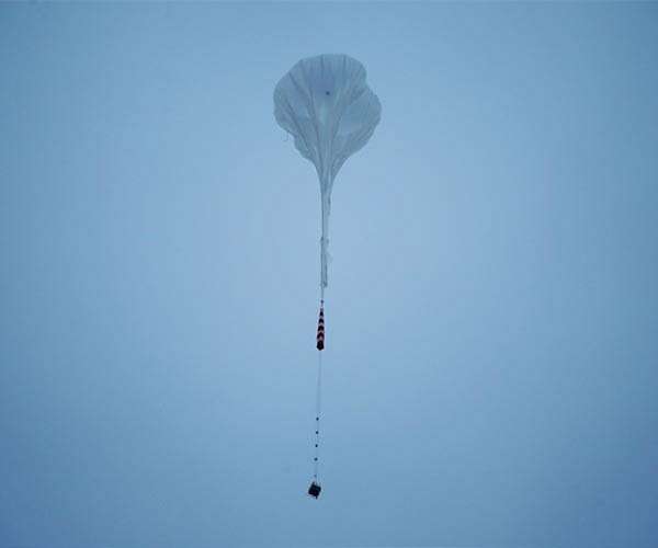 Taiwan says Chinese balloon detected near island