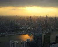Old Shanghai neighbourhood shivers in winter
