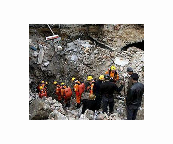 Rescuers search China mine for workers trapped for 3 weeks