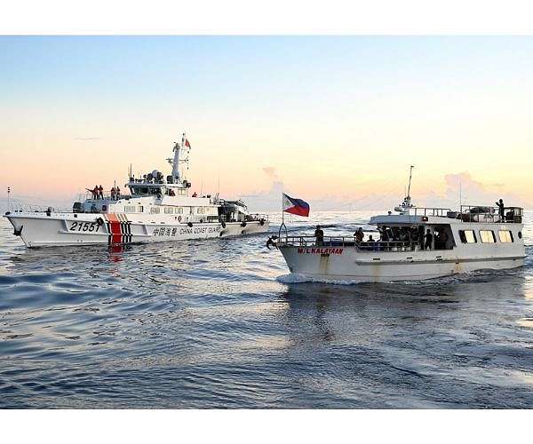Philippines seeks 'persistent presence' in disputed sea