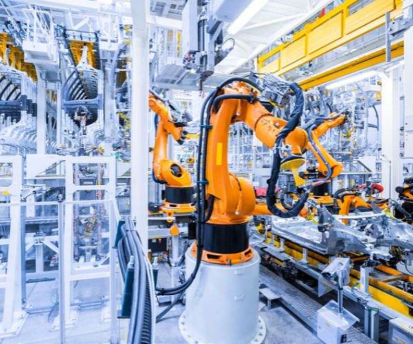 China's second-generation factory owners go digital to combat challenges