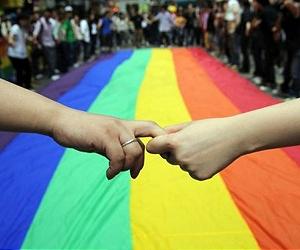 China paper splashes nation's 'first gay marriage'