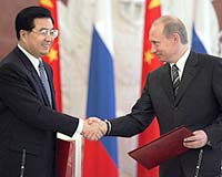Putin And Hu Talk About Superpower Stuff During Dinner In Moscow