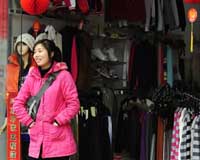 Laid-off China migrants seek Plan B