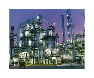 Chinese oil giants hit by refining losses