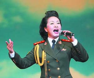 In fashion, China gets its own first lady effect