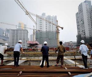 China's frustrated migrant workers rise up