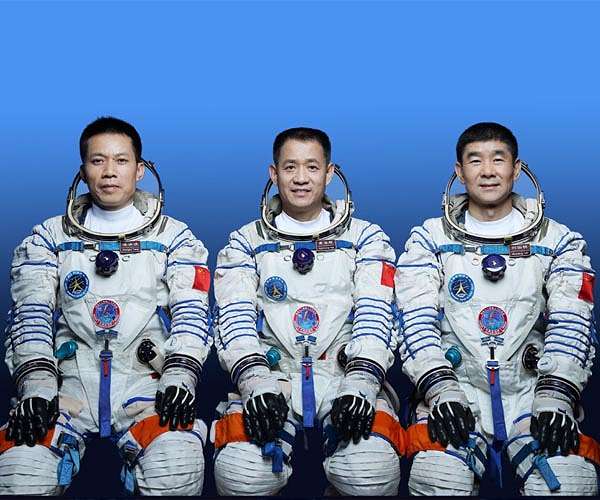 China to send 3 astronauts to space station