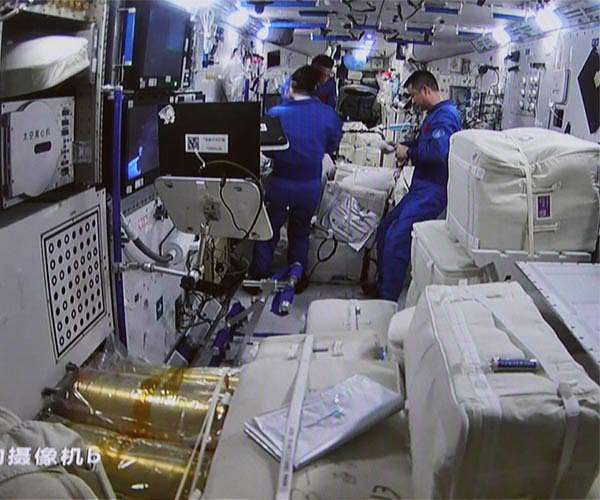 China Moves To Deepen Commercial Space Sector With Focus On In-Space Manufacturing
