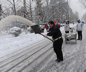 China chill prompts power rationing