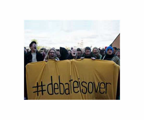 Politics, cash, fame: what motivates climate change deniers