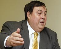 Australia tycoon apologises for calling Chinese govt 'mongrels'