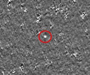 Rosetta's first glimpse of the comet