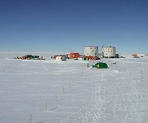 Google brings 'Street View' to Antarctica