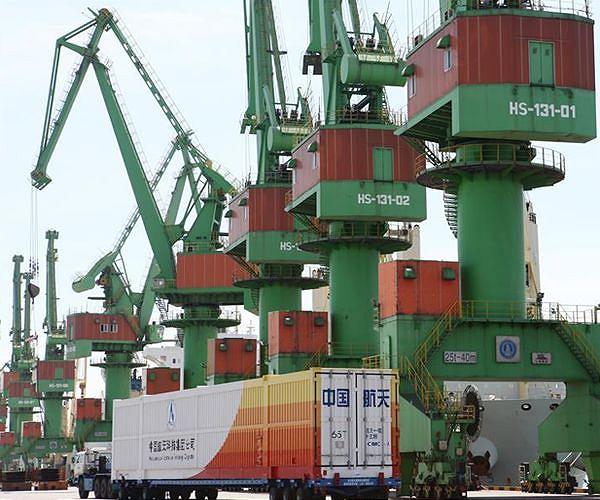 Chinese rocket for space station mission arrives at launch site