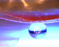 Researchers in Kiel can control adhesive material remotely with light