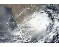 'Super cyclone' barrels towards Bangladesh, India