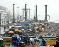 Cyclone Titli batters eastern India, 300,000 evacuated