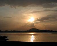 Kashmir lake tourist jewel has become 'cesspool': report