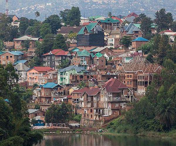 On the edge: DR Congo city stalked by fear of landslides