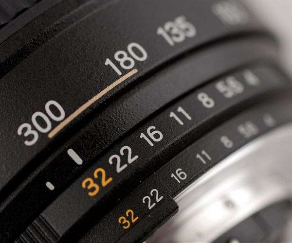 SFU researchers develop a new tool that brings blender-like lighting control to any photograph